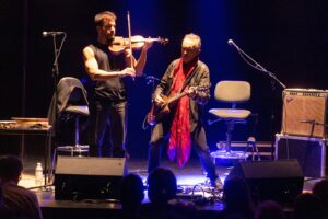 Justin Adams i Mauro Durante 01